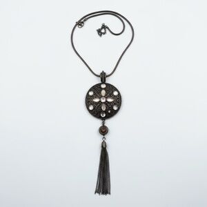 Vintage Signed Avon Black and Silver Medallion Gun Metal Necklace